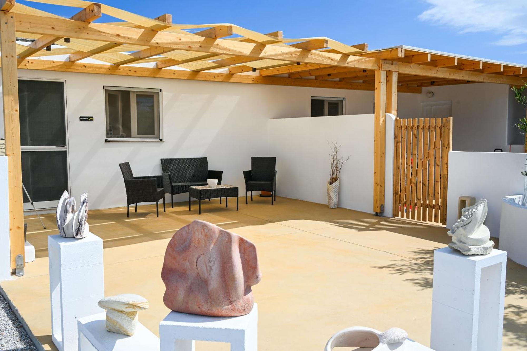 Fantasy Rooms Adamantas  Exterior photo